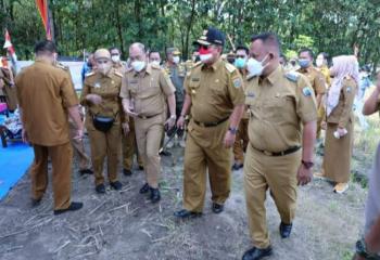 Bupati Lampung Selatan dampingi Gubernur Lampung Tinjau Kawasan Industri Way Pisang